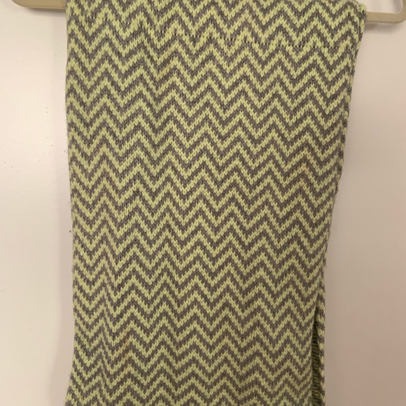 Jcrew Infinity scarf - Picture 5 of 5